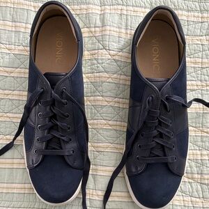 Vionic Men's Navy Blue Sneakers